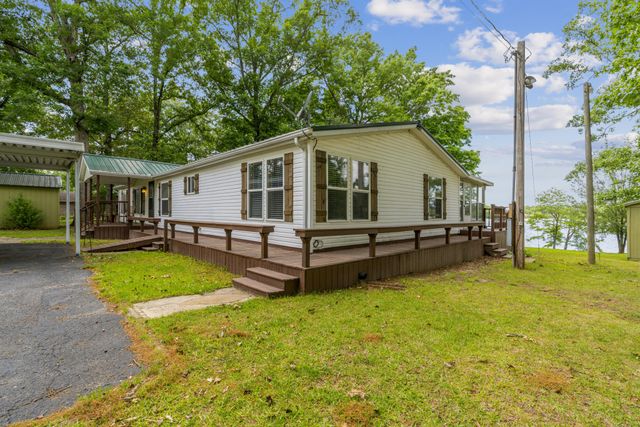 46 Lakeshore Dr, Beechgrove, TN 37018