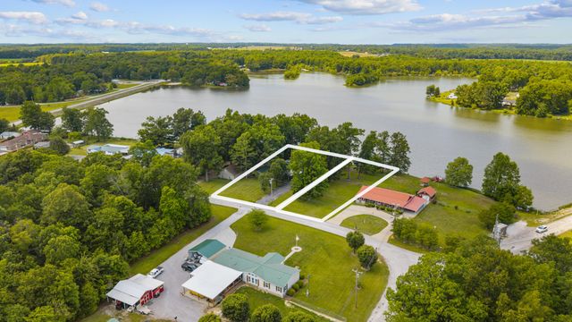 46 Lakeshore Dr, Beechgrove, TN 37018