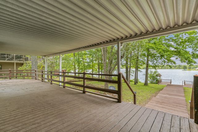 46 Lakeshore Dr, Beechgrove, TN 37018