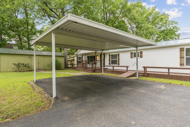 46 Lakeshore Dr, Beechgrove, TN 37018