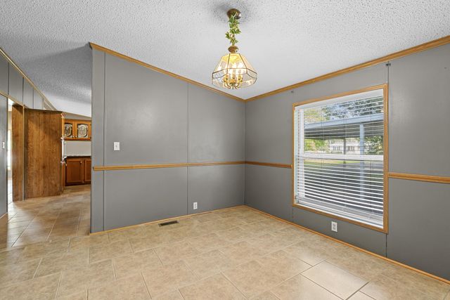 46 Lakeshore Dr, Beechgrove, TN 37018