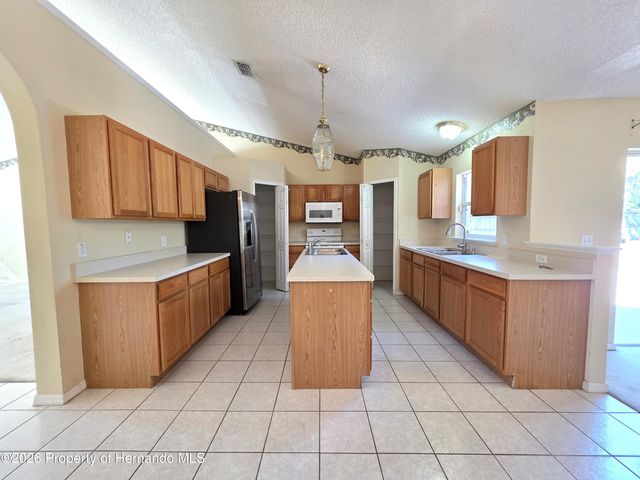 10563 Marysville Street, Spring Hill, FL 34608