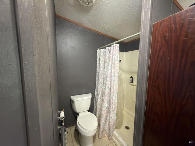 402 5th Avenue, Bonaire, GA 31005