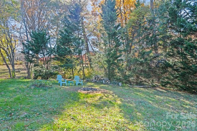 6 Chestnut Terrace, Asheville, NC 28803