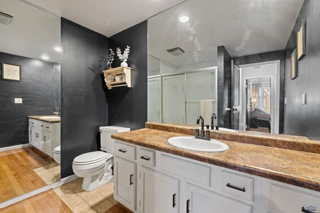 8D GLENDALE LN, Rapid City, SD 57702