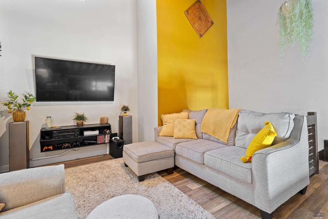 8D GLENDALE LN, Rapid City, SD 57702