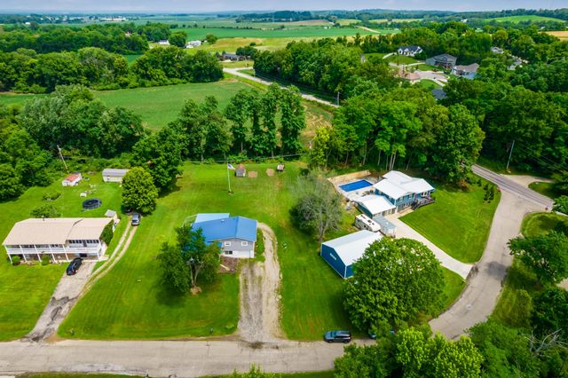 54 Harbor View Drive Drive, Thornville, OH 43076