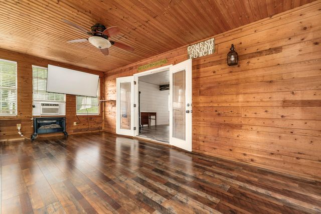 54 Harbor View Drive Drive, Thornville, OH 43076