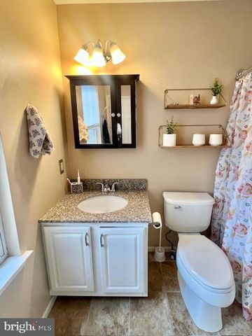 180 DEER RUN CT, Royersford, PA 19468