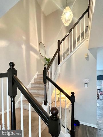 180 DEER RUN CT, Royersford, PA 19468