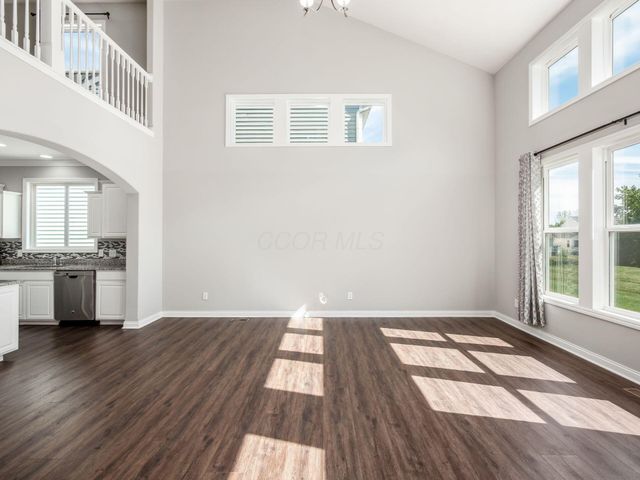 45 Gold Meadow Drive, Lewis Center, OH 43035