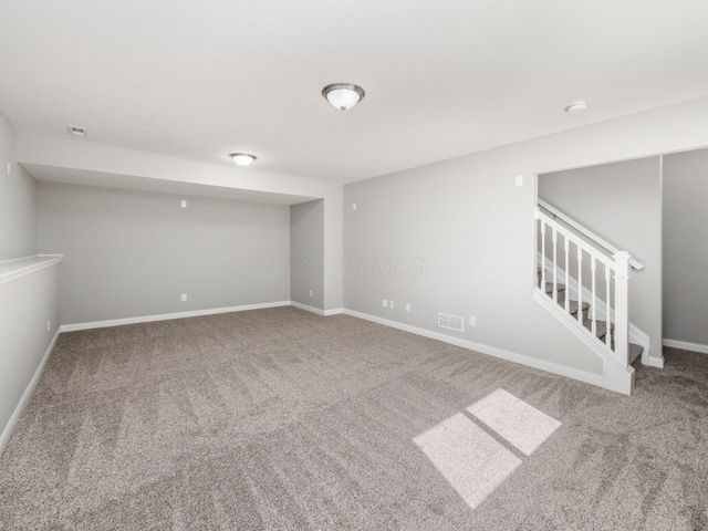 45 Gold Meadow Drive, Lewis Center, OH 43035