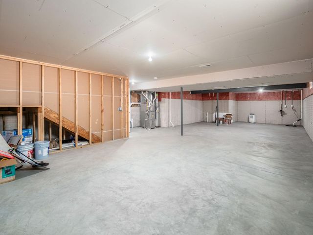 45 Gold Meadow Drive, Lewis Center, OH 43035