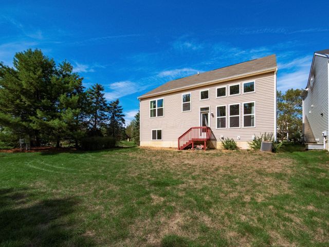 45 Gold Meadow Drive, Lewis Center, OH 43035