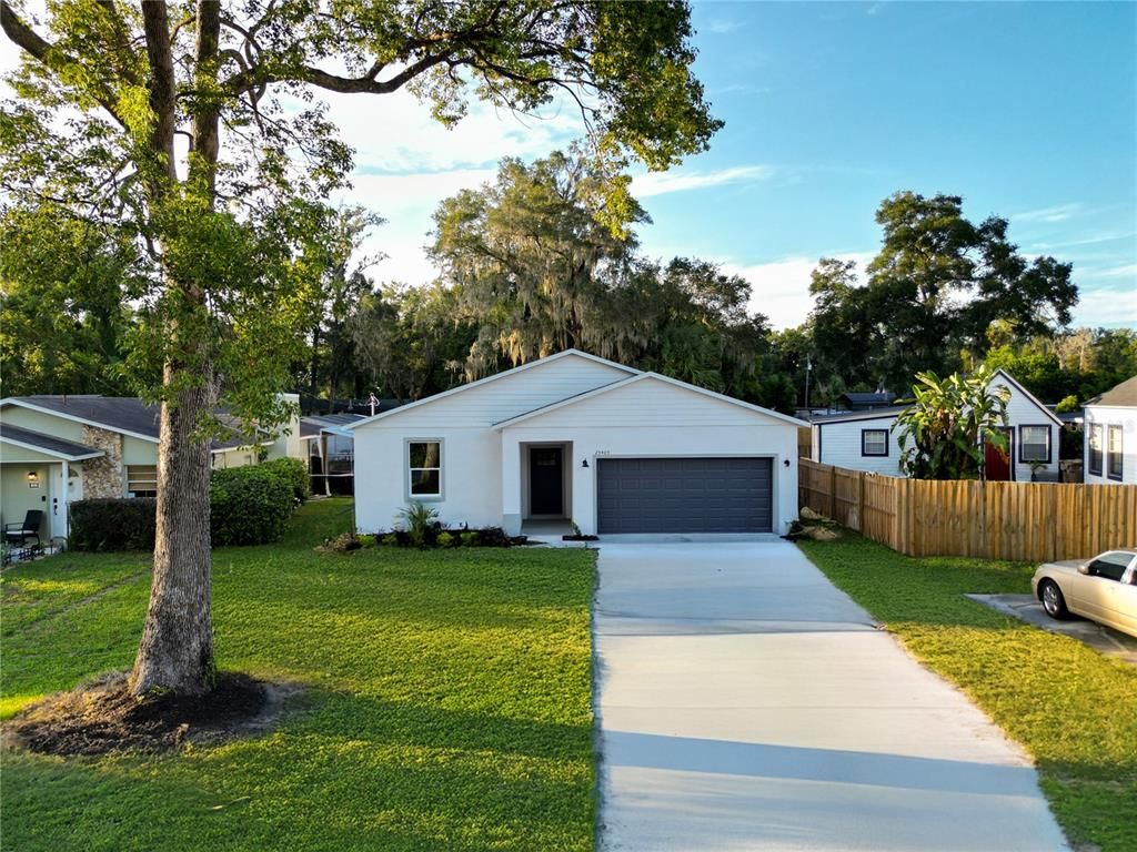 25405 CARNOUSTIE DRIVE, Mount Plymouth, FL 32776