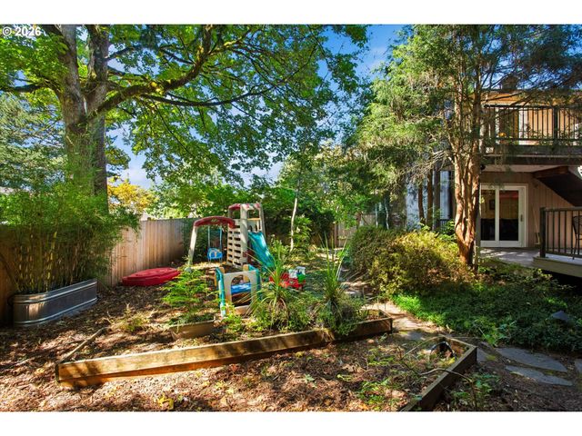 39340 GLOVER Ct, Sandy, OR 97055