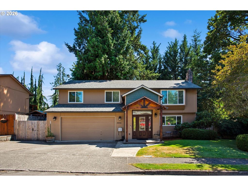 39340 GLOVER Ct, Sandy, OR 97055