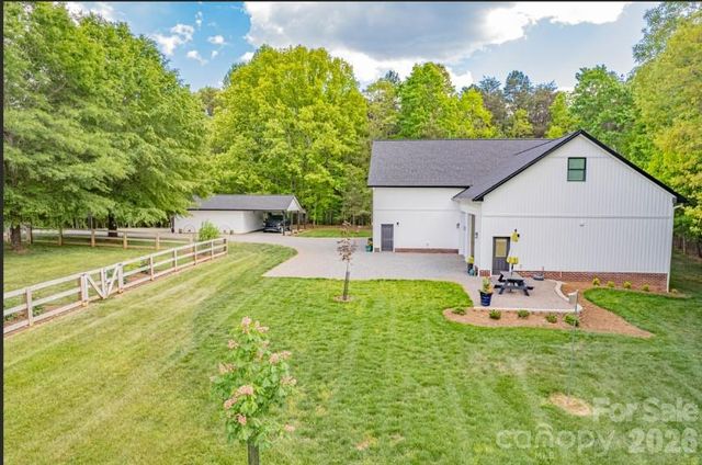 150 Bigham Lane, Statesville, NC 28677