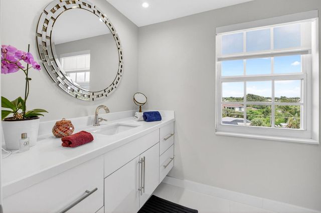 950 De Soto Road 5a, Boca Raton, FL 33432