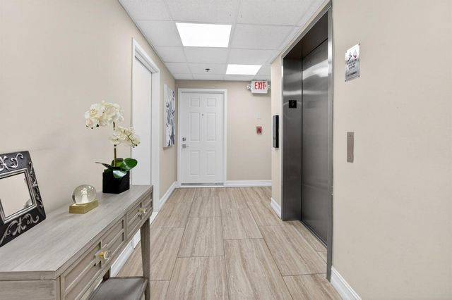 950 De Soto Road 5a, Boca Raton, FL 33432