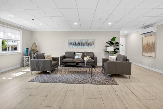 950 De Soto Road 5a, Boca Raton, FL 33432