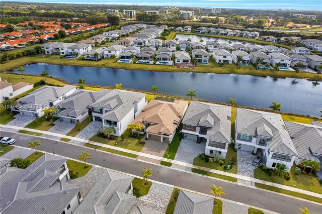 20052 Pacific Dunes Drive, Boca Raton, FL 33434