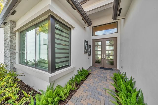 20052 Pacific Dunes Drive, Boca Raton, FL 33434