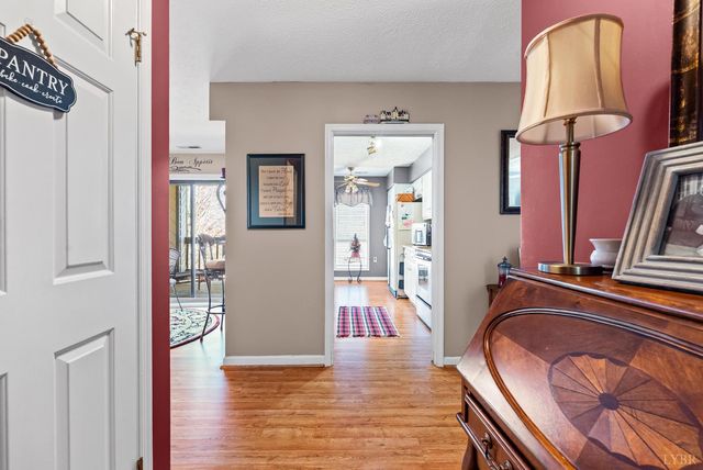 208 Manor Drive, Forest, VA 24551