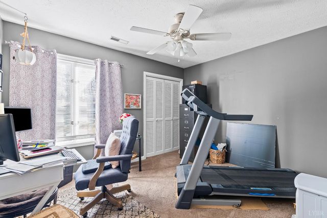 208 Manor Drive, Forest, VA 24551