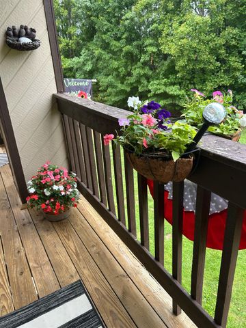 208 Manor Drive, Forest, VA 24551