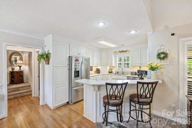 1302 Laurel Woods Drive, Gastonia, NC 28052