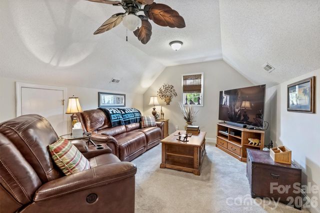 1302 Laurel Woods Drive, Gastonia, NC 28052