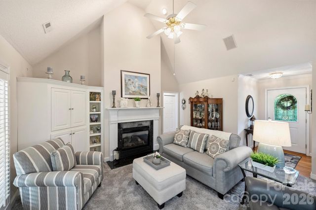 1302 Laurel Woods Drive, Gastonia, NC 28052