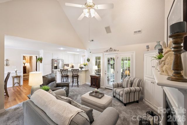 1302 Laurel Woods Drive, Gastonia, NC 28052