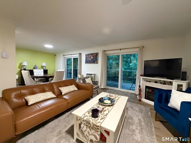 97 Richards Avenue D9, Norwalk, CT 06854