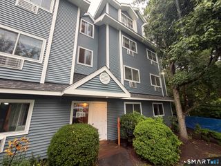 97 Richards Avenue D9, Norwalk, CT 06854