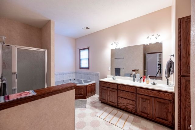 1521 Little Kitten Avenue, Manhattan, KS 66503