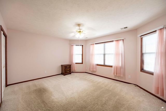 1521 Little Kitten Avenue, Manhattan, KS 66503