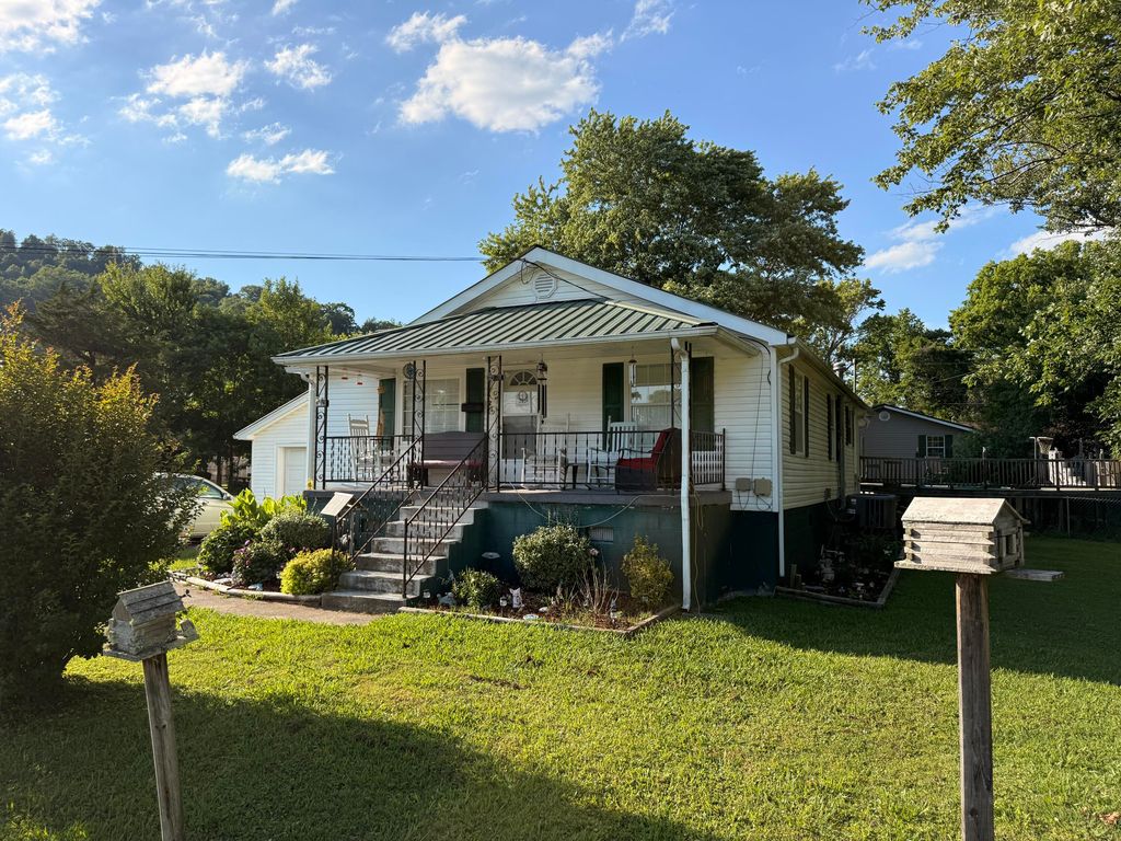 112 Jackson Street, Barbourville, KY 40906