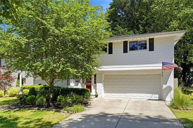 83 Wickham Drive, Amherst, NY 14221
