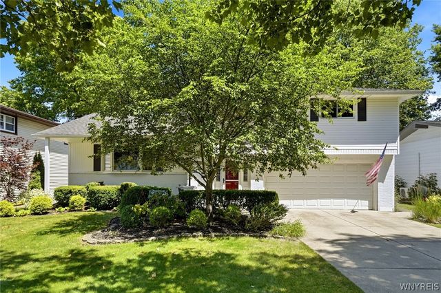 83 Wickham Drive, Amherst, NY 14221
