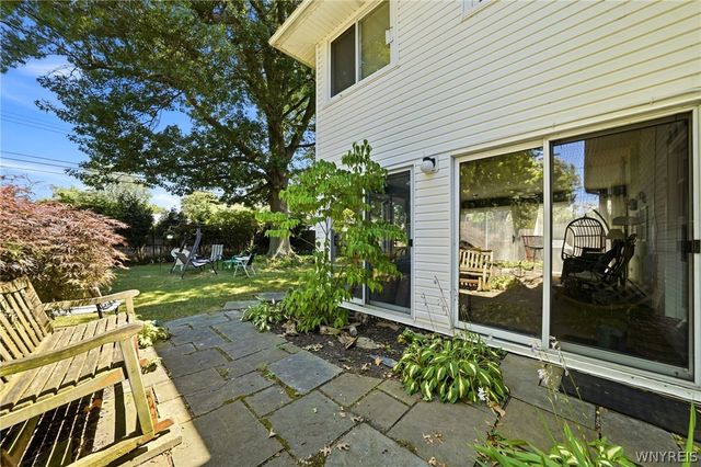 83 Wickham Drive, Amherst, NY 14221