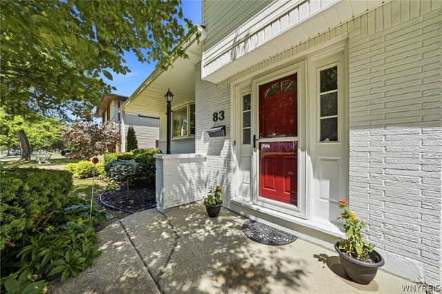 83 Wickham Drive, Amherst, NY 14221