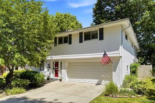 83 Wickham Drive, Amherst, NY 14221