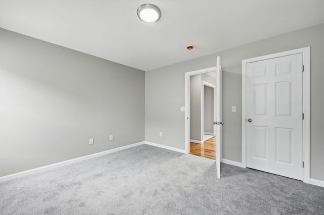 193 Hancock St, Springfield, MA 01109