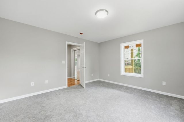 193 Hancock St, Springfield, MA 01109