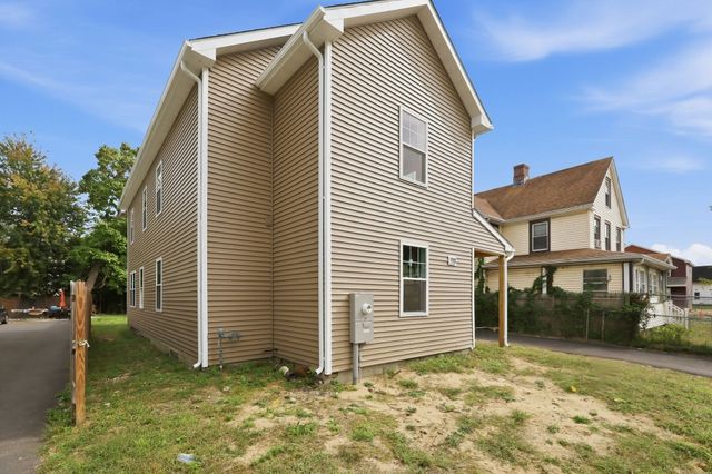 193 Hancock St, Springfield, MA 01109