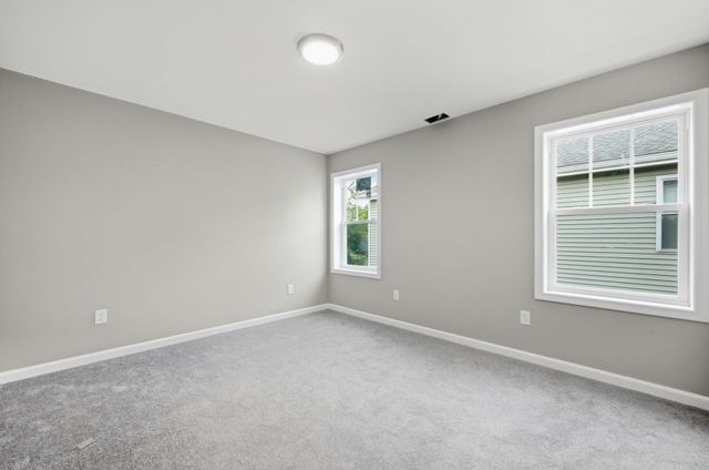 193 Hancock St, Springfield, MA 01109