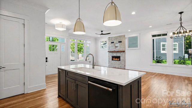 14140 Shelburne Village Drive, Charlotte, NC 28278