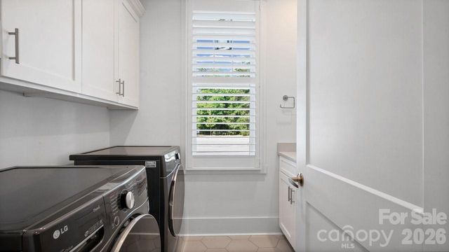 14140 Shelburne Village Drive, Charlotte, NC 28278